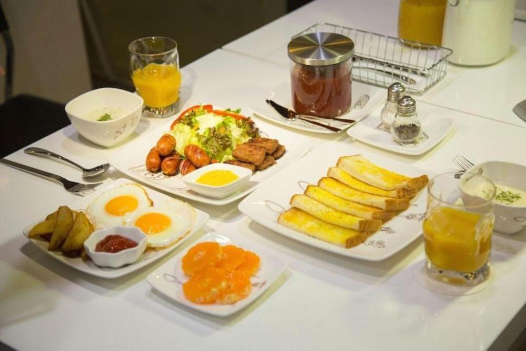 Reve Business Hotel Jeju Exterior photo